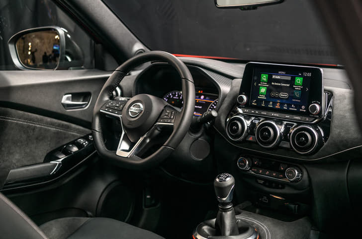 2020 Nissan Juke image gallery