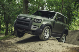 2020 Land Rover Defender image gallery
