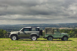 2020 Land Rover Defender image gallery