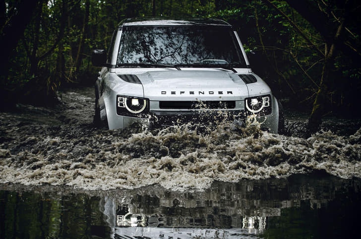 2020 Land Rover Defender image gallery