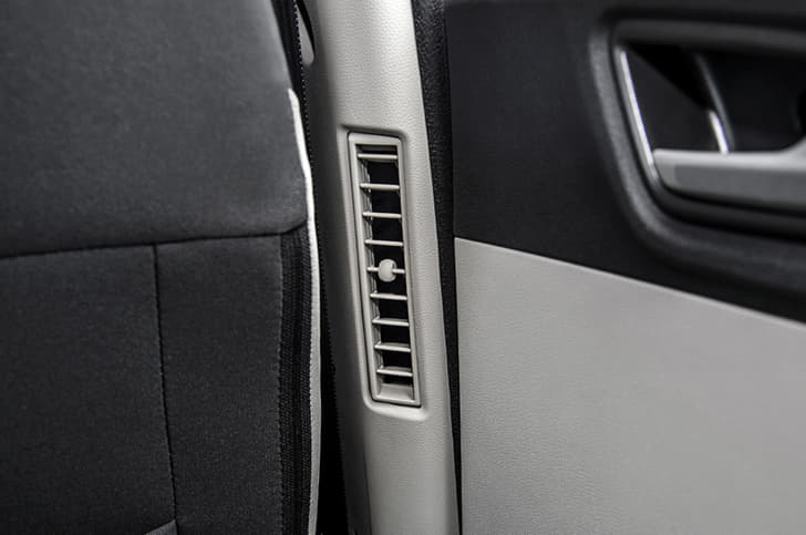 2019 Renault Triber image gallery