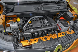 2019 Renault Triber image gallery