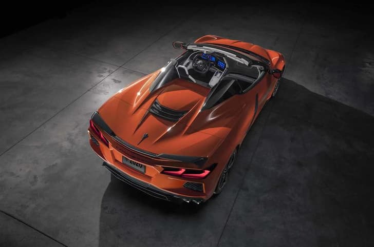 2020 Chevrolet Corvette C8 Convertible image gallery