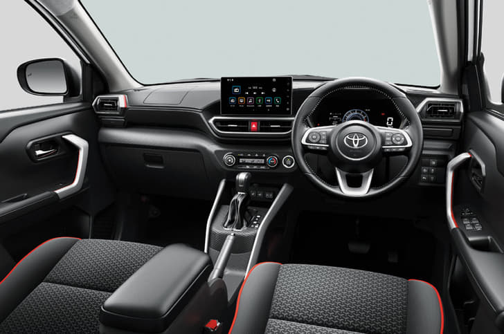Toyota Raize image gallery
