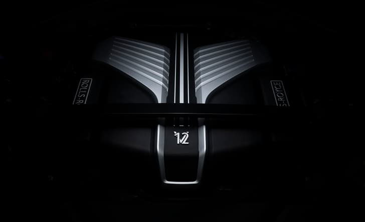 Rolls Royce Cullinan Open Bonnet Engine Shot Rolls Royce Cullinan Open Bonnet Engine Shot