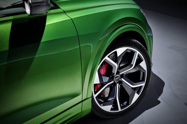 Audi RS Q8 image gallery