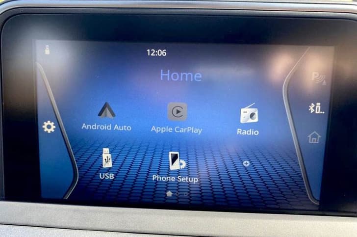 Tata Altroz Infotainment System