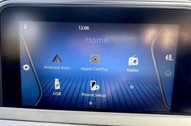 Infotainment System Image - 4823