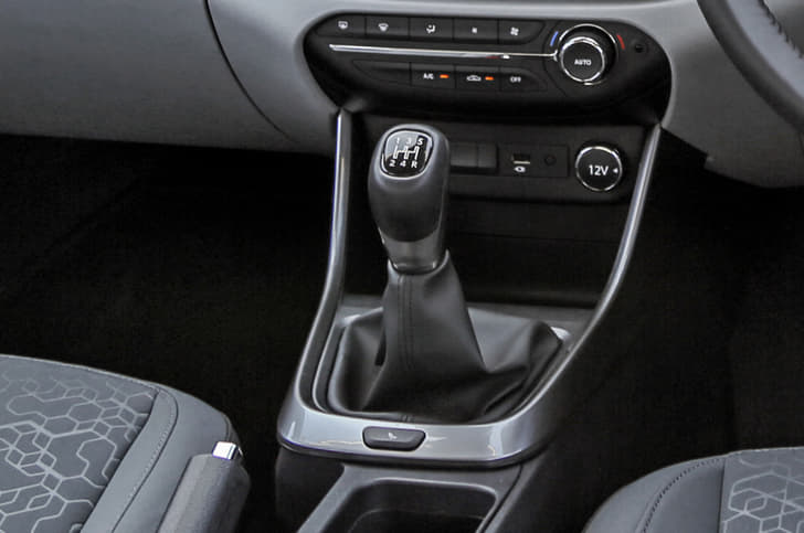 Tata Altroz Ac Vents Front