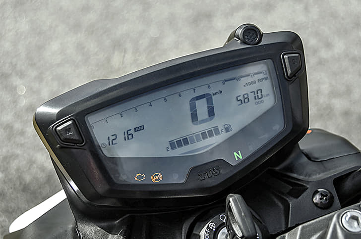 2020 TVS Apache RTR 160 4V image gallery