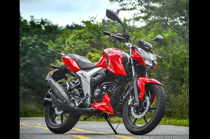 TVS Apache RTR 160 4V.