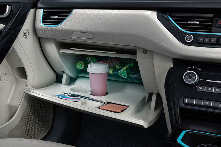 Tata Nexon Ev Color Black