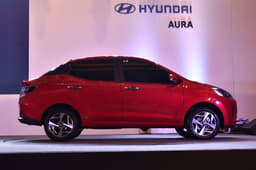 2020 Hyundai Aura image gallery