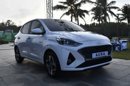 2020 Hyundai Aura image gallery
