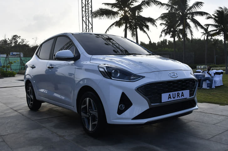 2020 Hyundai Aura image gallery