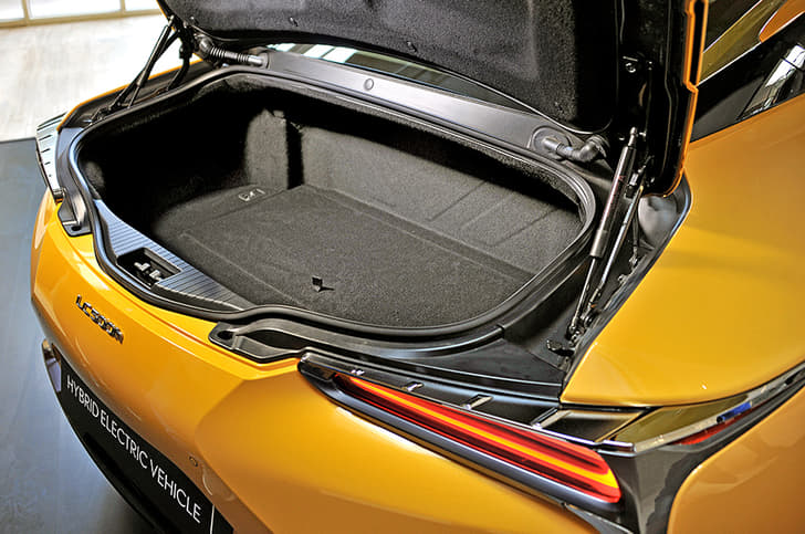 Lexus LC500h image gallery