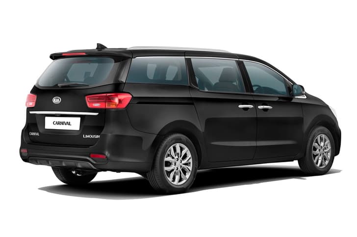 India-spec Kia Carnival image gallery