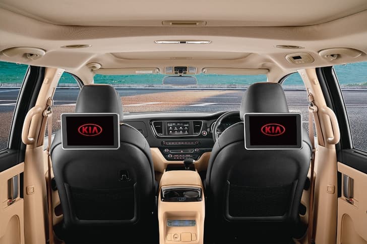 Kia Carnival Dashboard