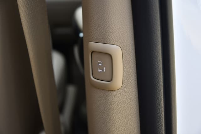 Door Controls Image - 4523