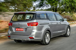 Kia Carnival Rear View