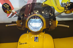Updated Vespa LED headlight.