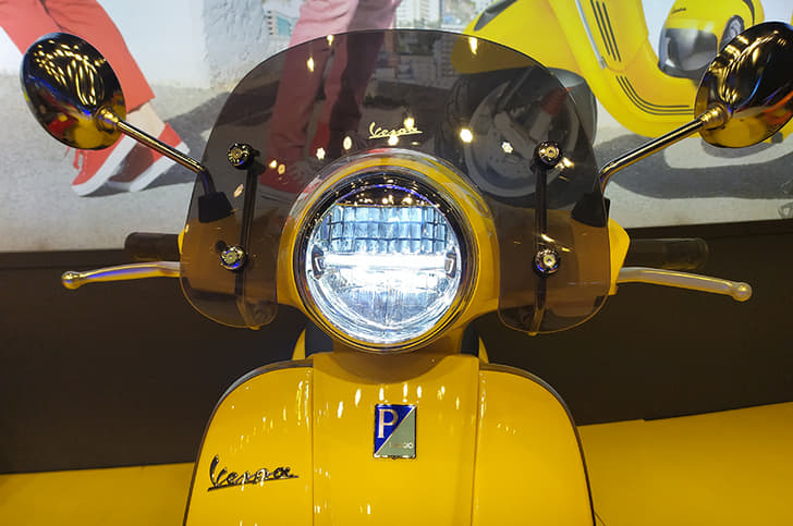 Updated Vespa LED headlight.