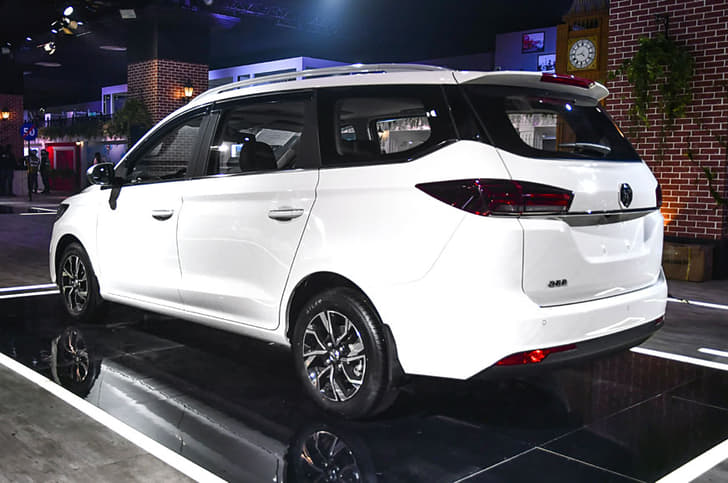 MG 360M image gallery