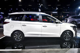 MG 360M image gallery