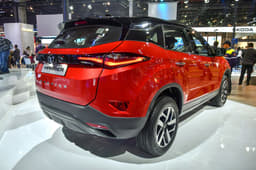 2020 Tata Harrier image gallery