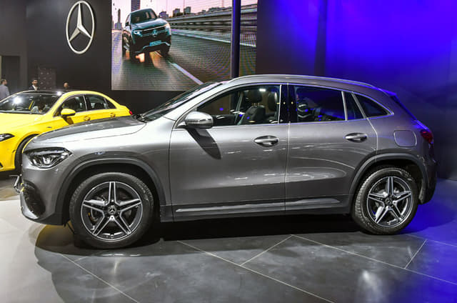 Alloy Wheels Image - 11765