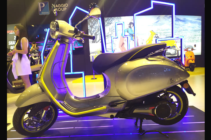 Vespa Elettrica on display at Auto Expo 2020.