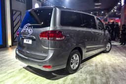 MG G10 MPV image gallery