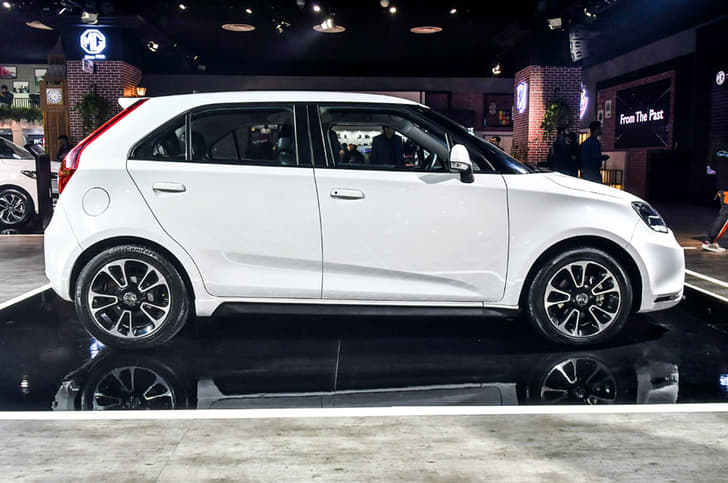 MG3 hatchback image gallery