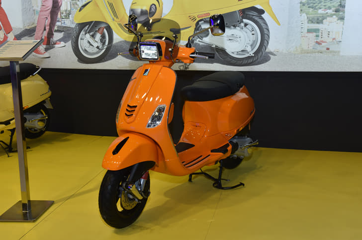 2020 BS6 Vespas get new LED headlight.