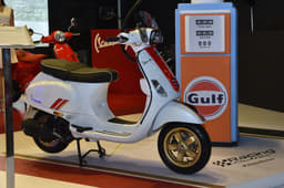 Limited-edition Vespa Racing Sixties