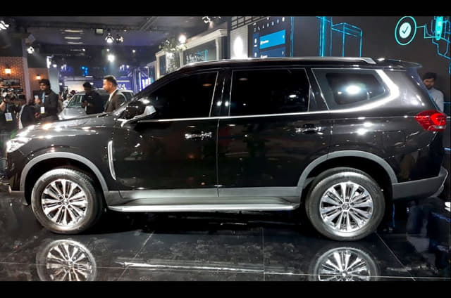 Alloy Wheels Image - 10334