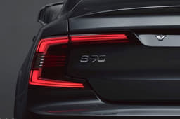 2020 Volvo S90 image gallery