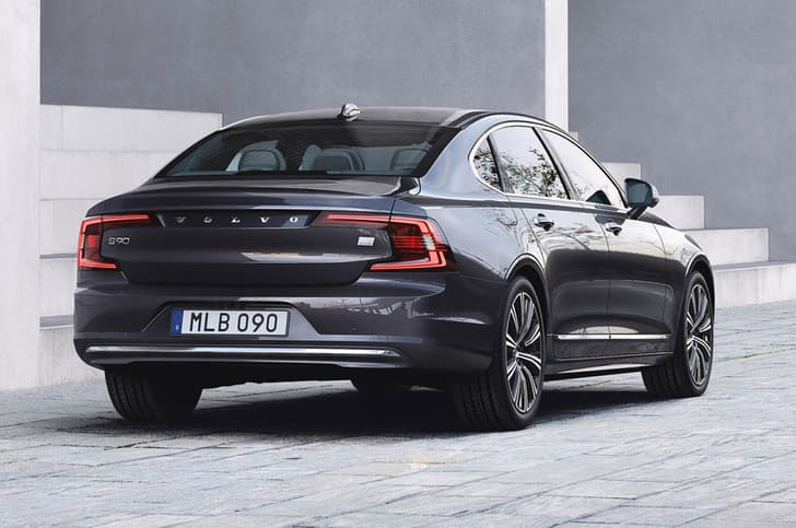 2020 Volvo S90 image gallery