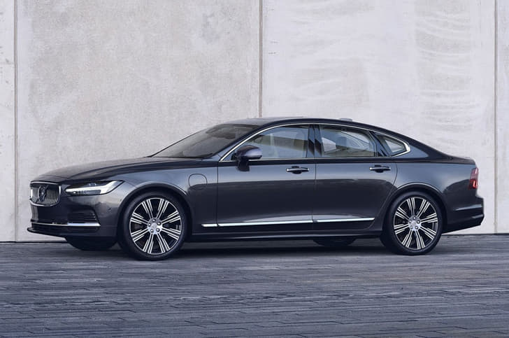 2020 Volvo S90 image gallery