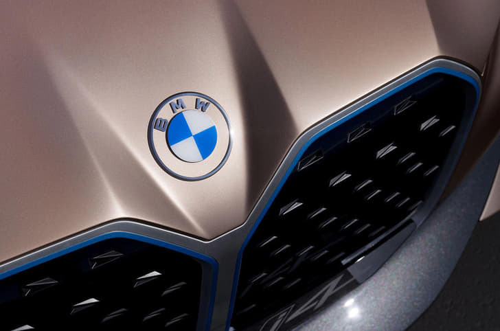 BMW i4 image gallery