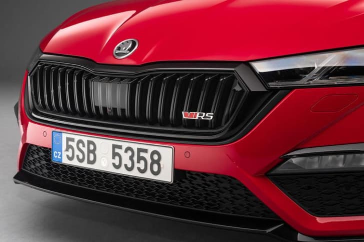 2020 Skoda Octavia RS image gallery
