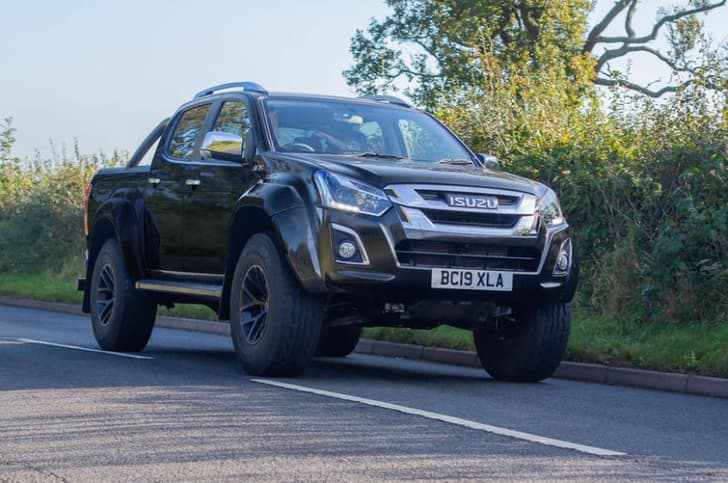 Isuzu D-Max Arctic Trucks AT35 image gallery