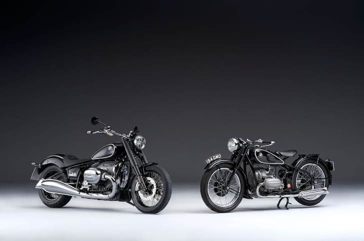 The R18 aside the 1936 BMW R5 cruiser that it draws inspiration from.