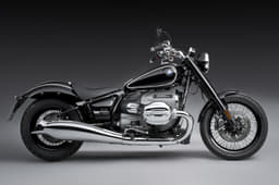 BMW R18.