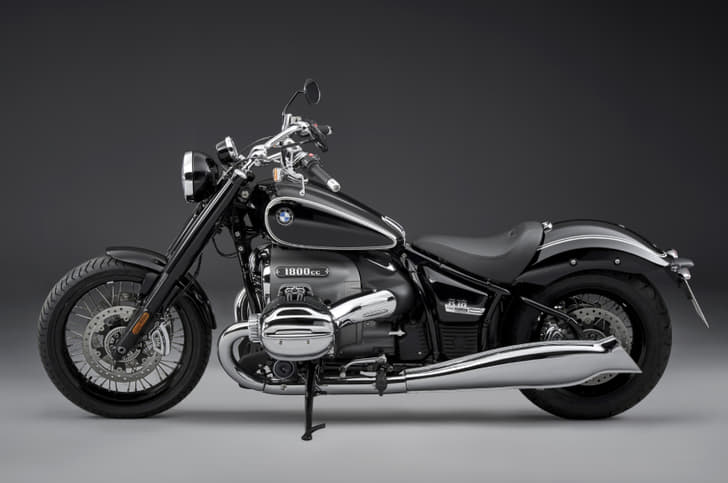 BMW R18.
