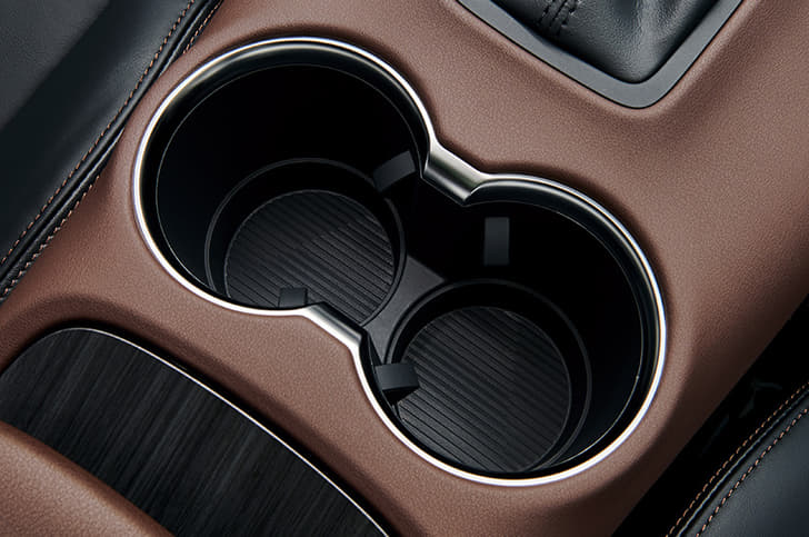 2020 Toyota Harrier image gallery