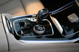 Bmw X7 Console Storage Bmw X7 Console Storage