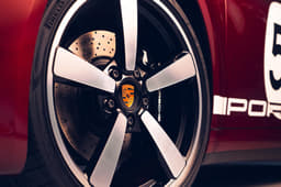 Porsche 911 Targa 4S Heritage Edition image gallery