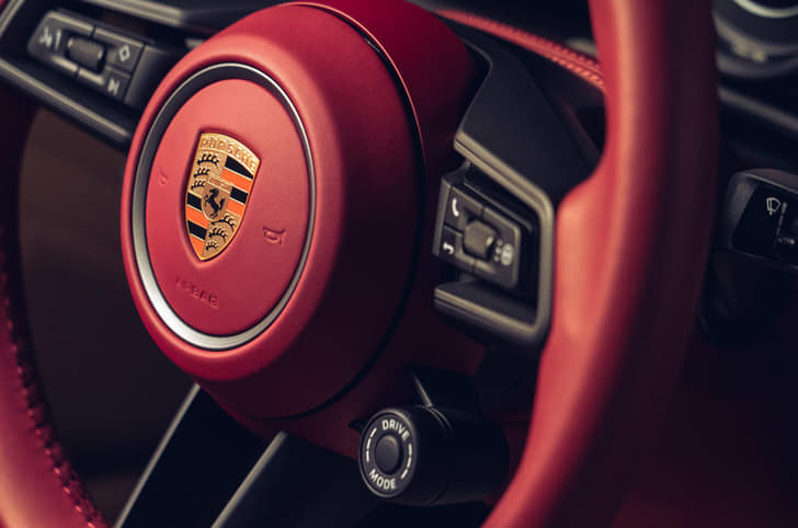 Porsche 911 Targa 4S Heritage Edition image gallery