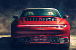 Porsche 911 Targa 4S Heritage Edition image gallery